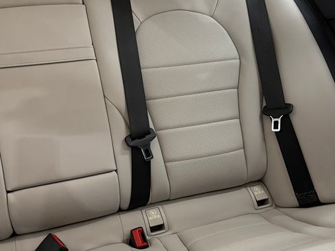 Used 2017 Mercedes-Benz C 300 Sedan image 13