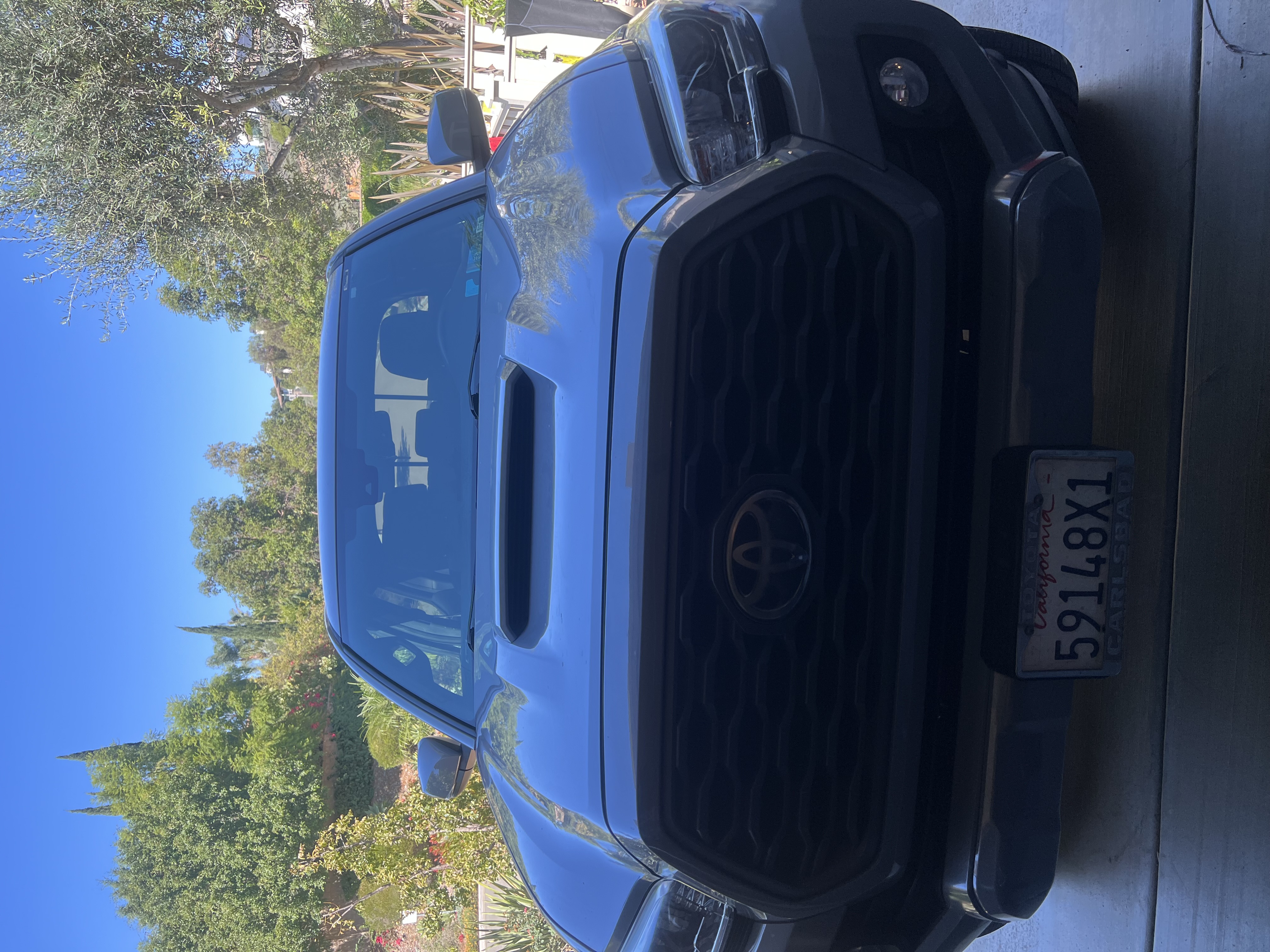 Used 2020 Toyota Tacoma TRD Sport w/ Technology Package RWD image 6