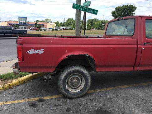 Used 1994 Ford F250 4x4 Regular Cab image 5