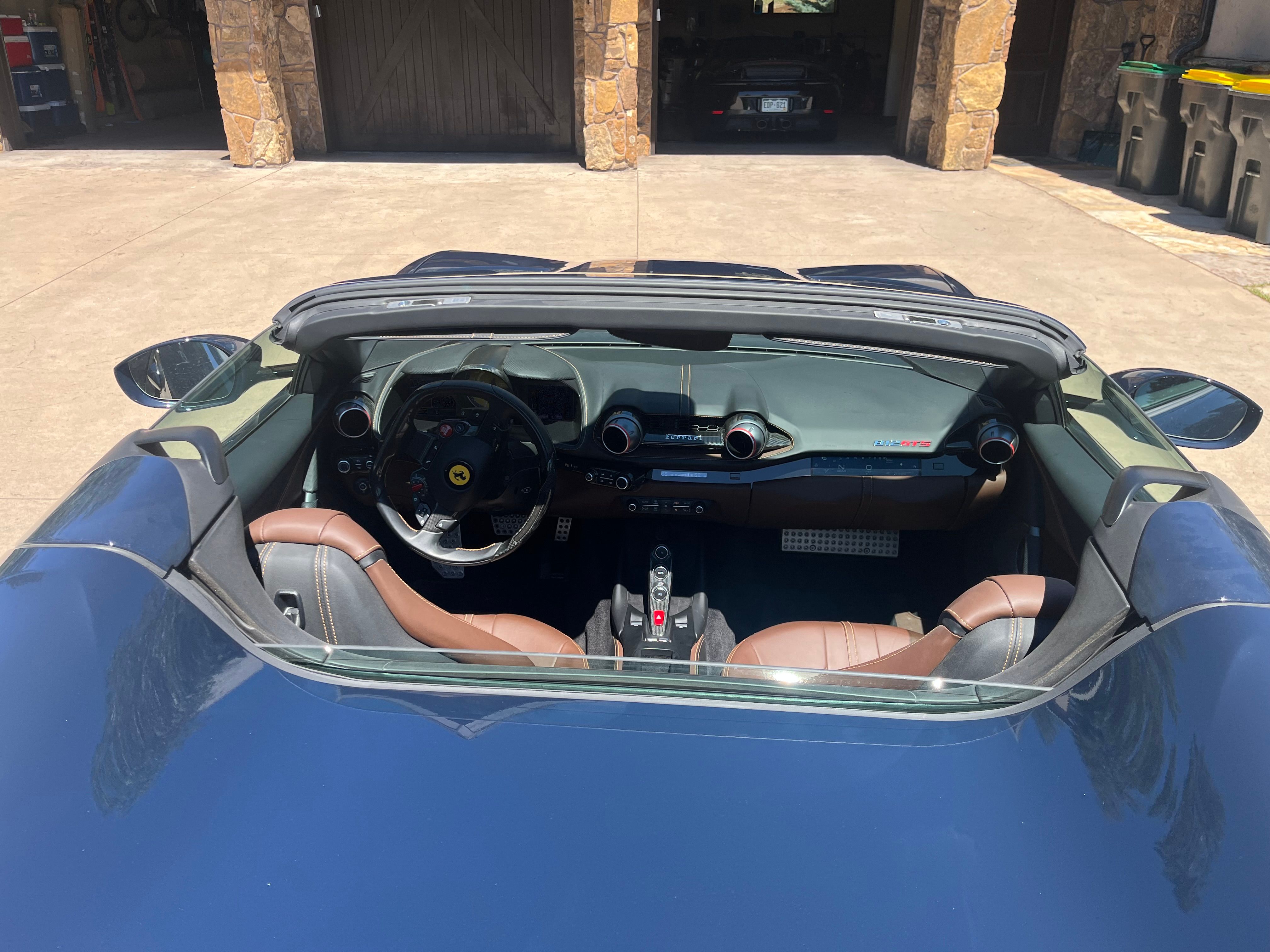 Used 2022 Ferrari 812 GTS RWD image 2