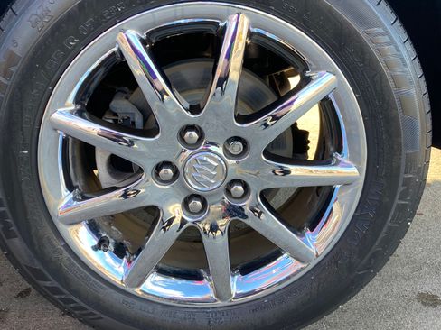 Used 2008 Buick Lucerne CXL w/ Ultra Confidence Package image 12