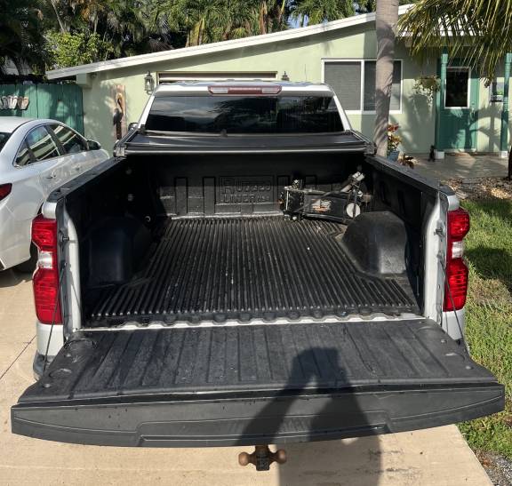 Used 2020 Chevrolet Silverado 1500 LT RWD image 6