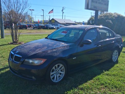 Used 2006 BMW 325i Sedan image 2