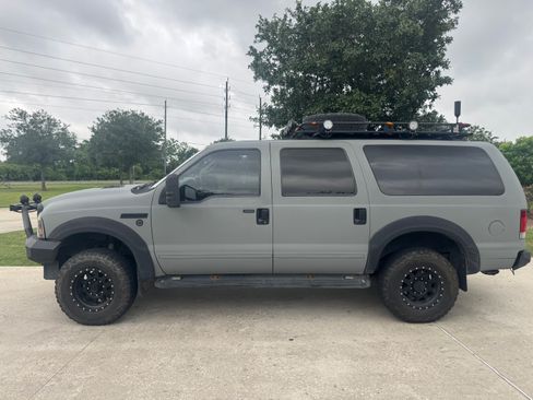 Used 2003 Ford Excursion Limited AWD/4WD image 4