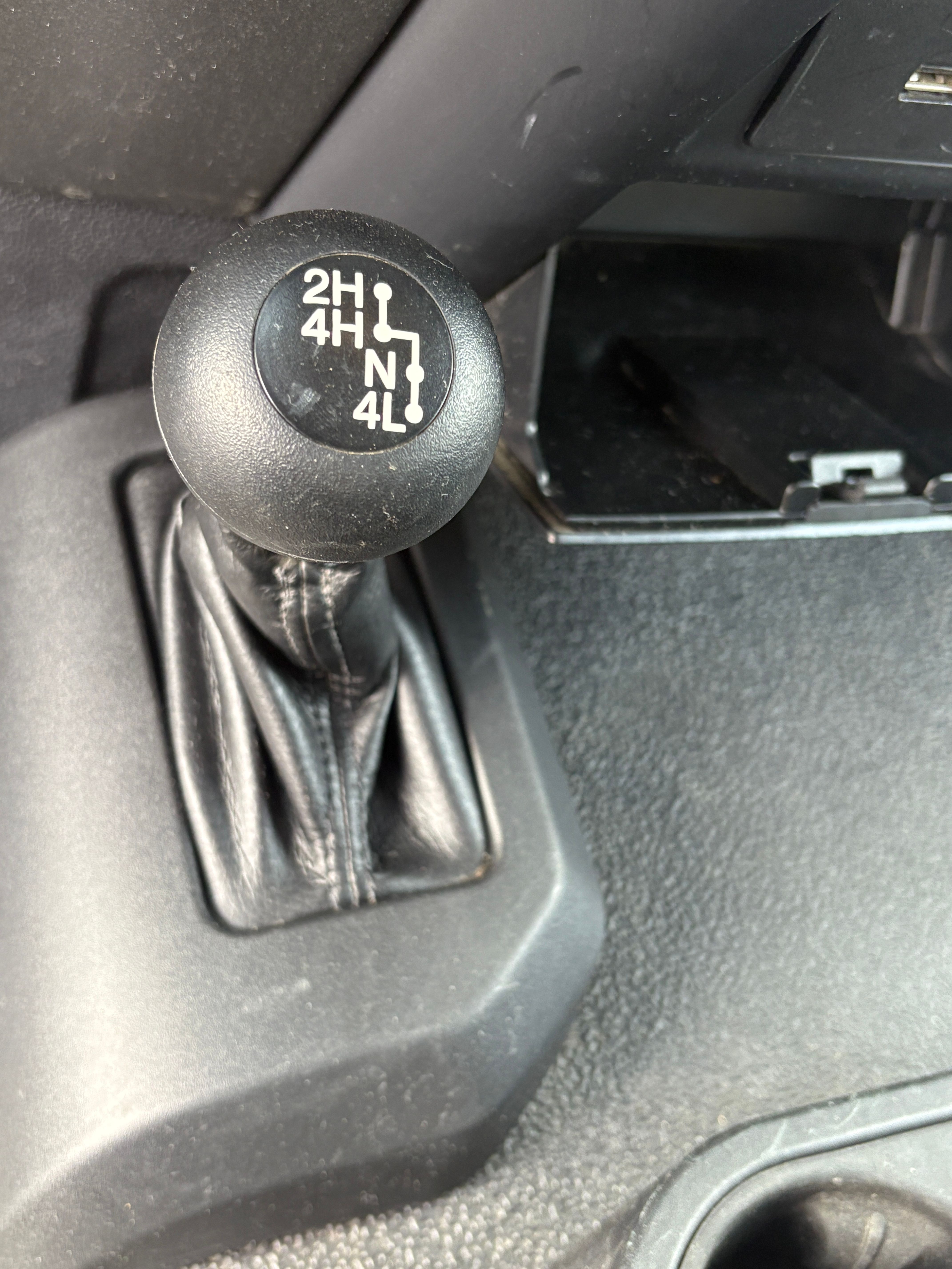 Used 2018 Ford F350 XL w/ Power Equipment Group AWD/4WD image 9