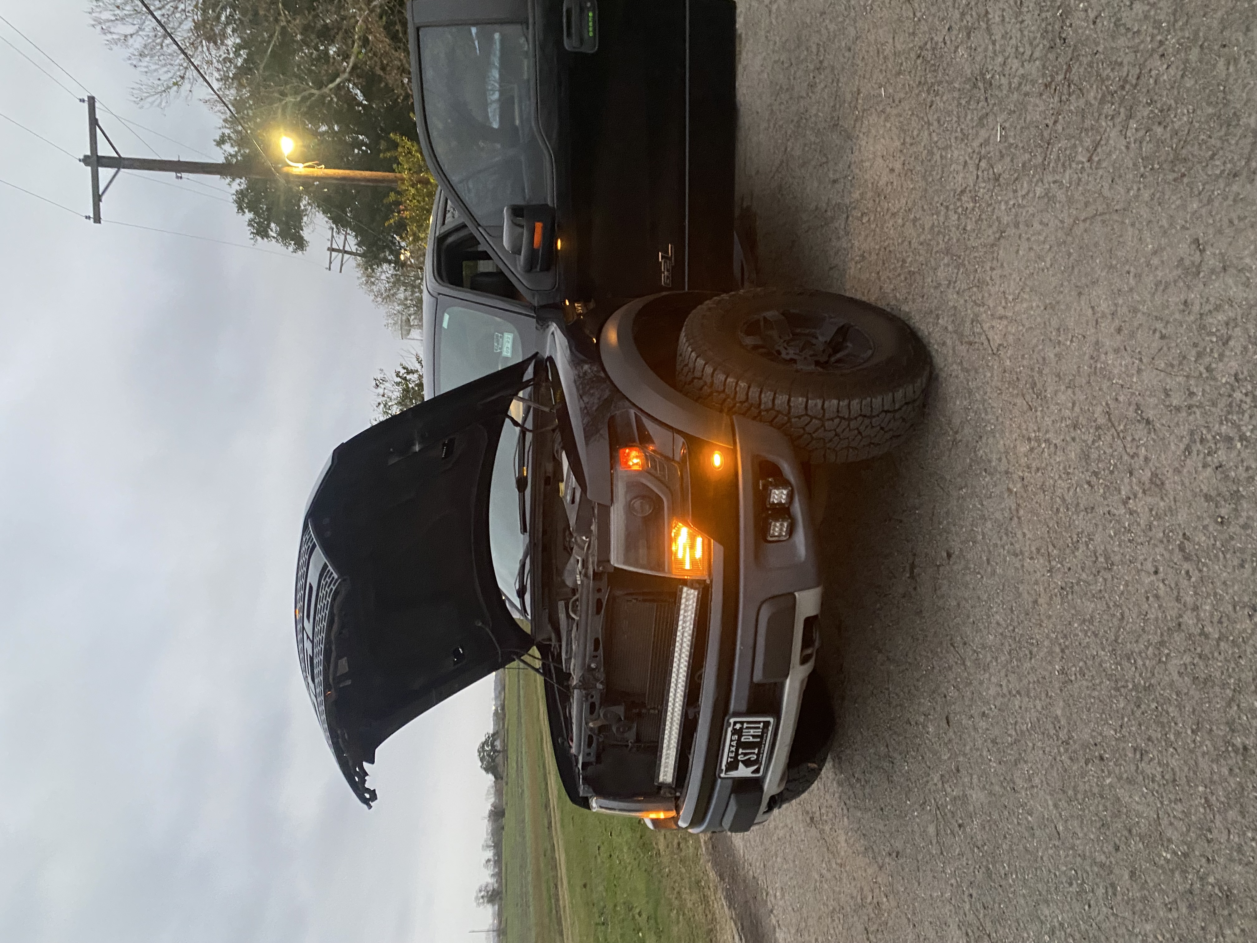 Used 2013 Ford F150 Raptor w/ Luxury Equipment Group AWD/4WD image 4