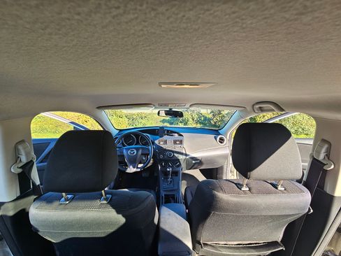 Used 2012 MAZDA MAZDA3 i Sport image 6