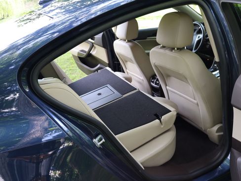 Used 2011 Buick Regal CXL w/ RL3 Preferred Equipment Group FWD image 9
