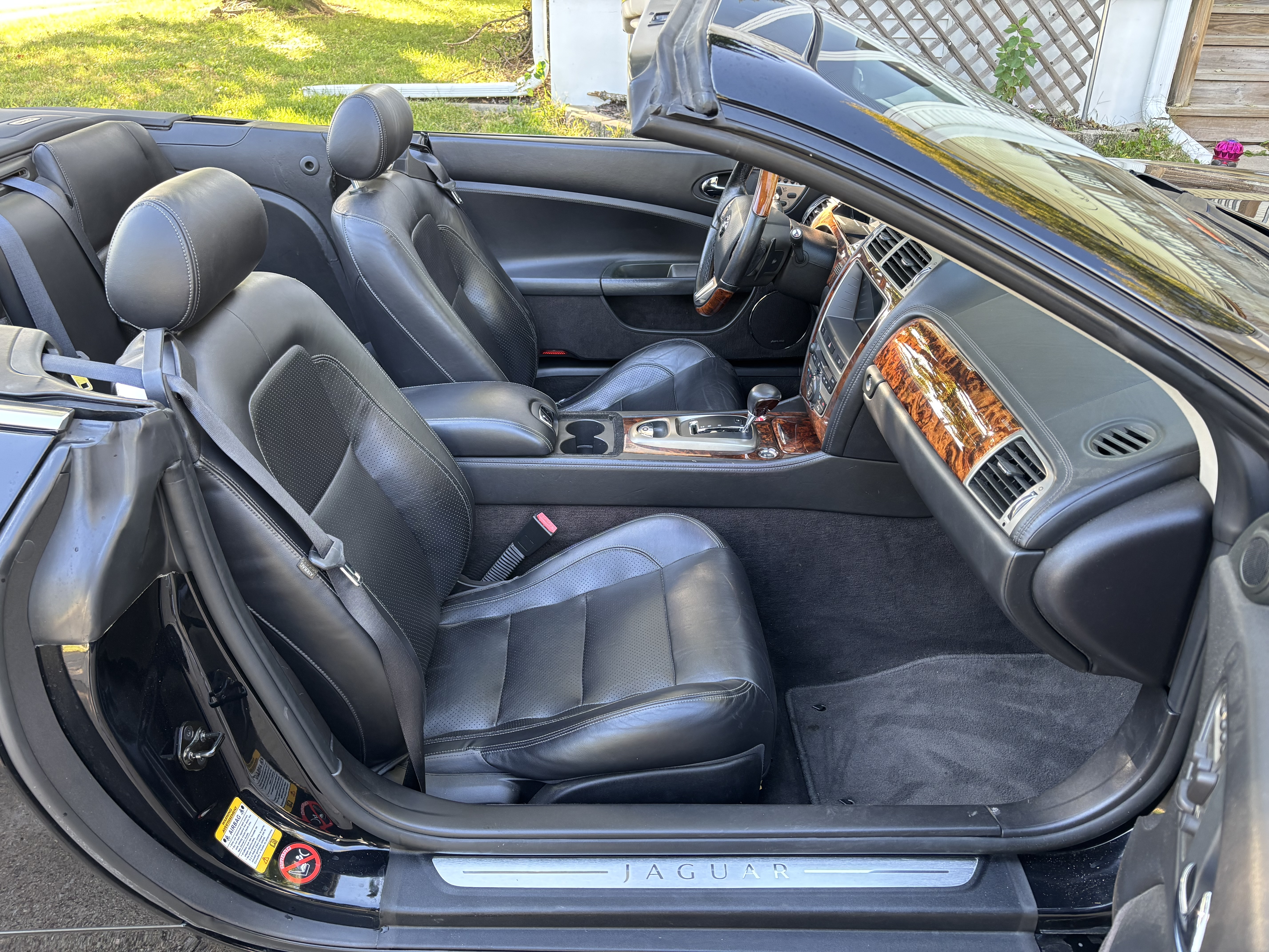 Used 2007 Jaguar XK Convertible RWD image 9
