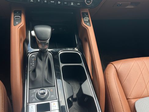 Used 2024 Kia Telluride EX X-Line image 4