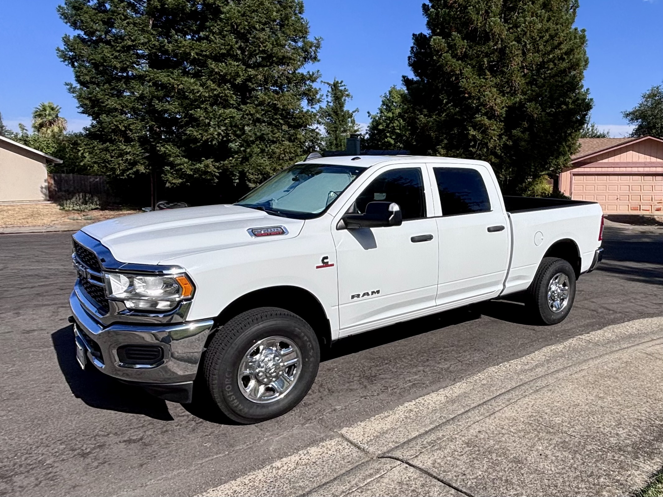 Used 2020 RAM 2500 Tradesman AWD/4WD image 1