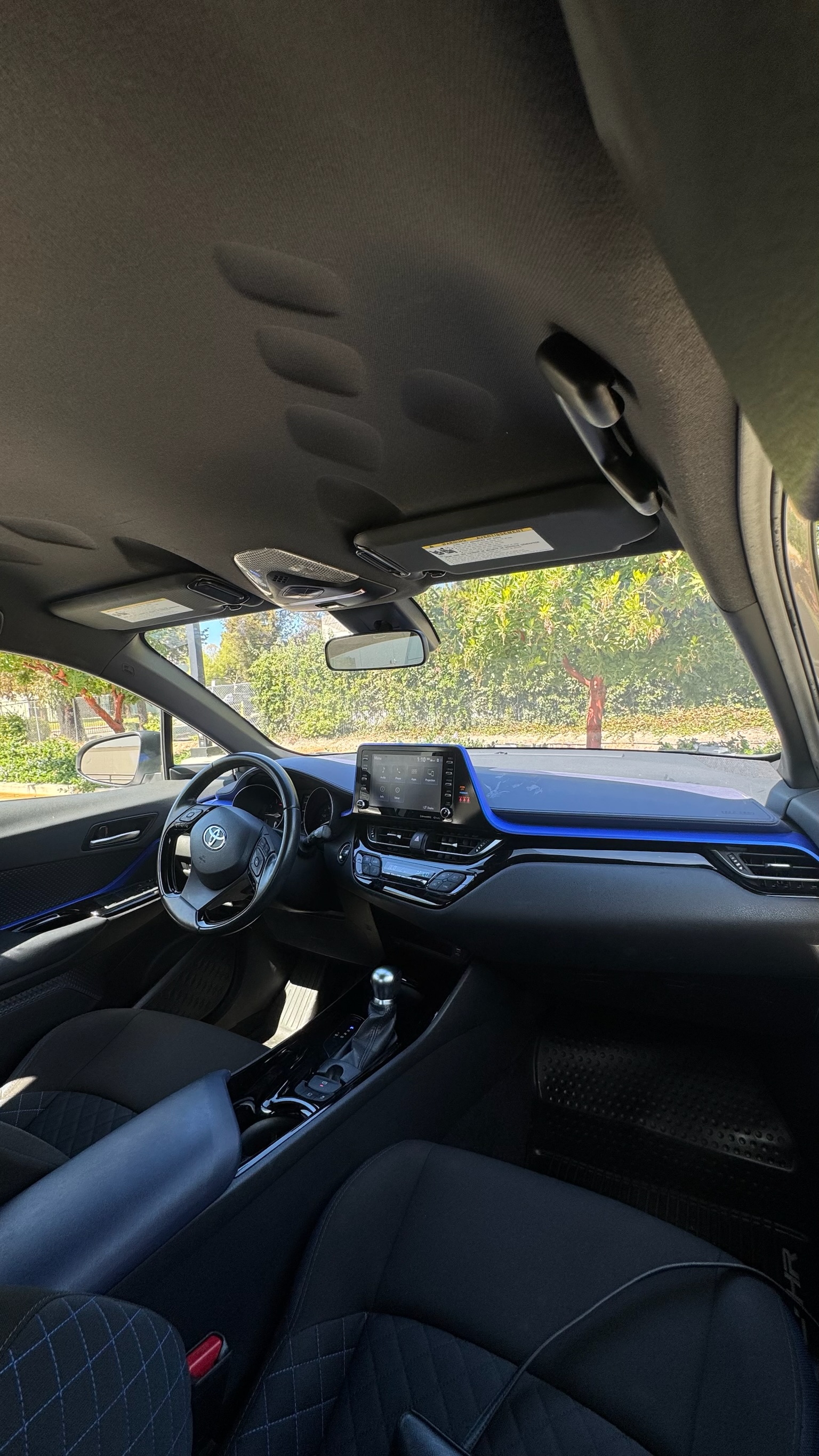 Used 2020 Toyota C-HR XLE FWD image 11