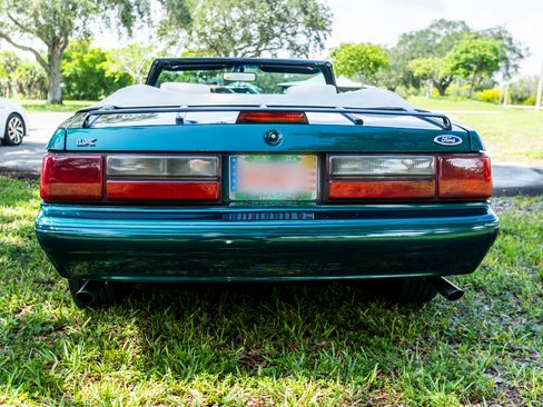 Used 1992 Ford Mustang LX image 13