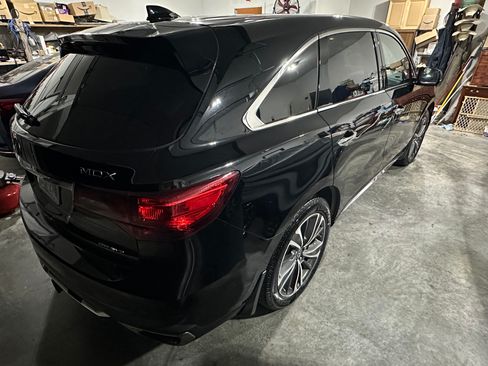 Used 2020 Acura MDX SH-AWD w/Technology Pkg Sport image 1