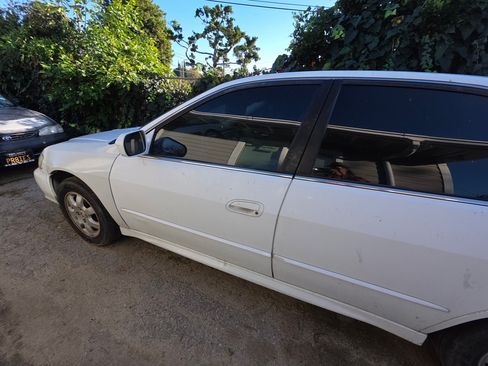 Used 2001 Honda Accord EX image 5