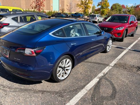 Used 2018 Tesla Model 3 Long Range image 5