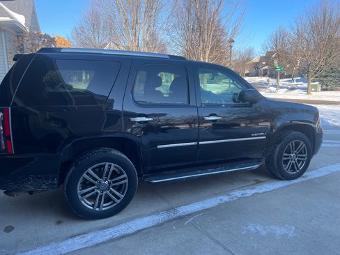 Used 2012 GMC Yukon Denali image 6