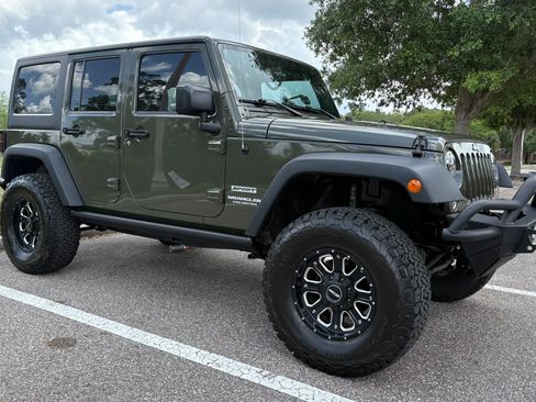 Used 2015 Jeep Wrangler Unlimited Sport w/ Quick Order Package 24S image 5