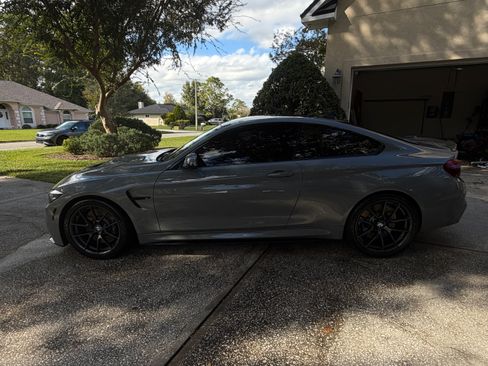 Used 2019 BMW M4 CS w/ Executive Package image 5