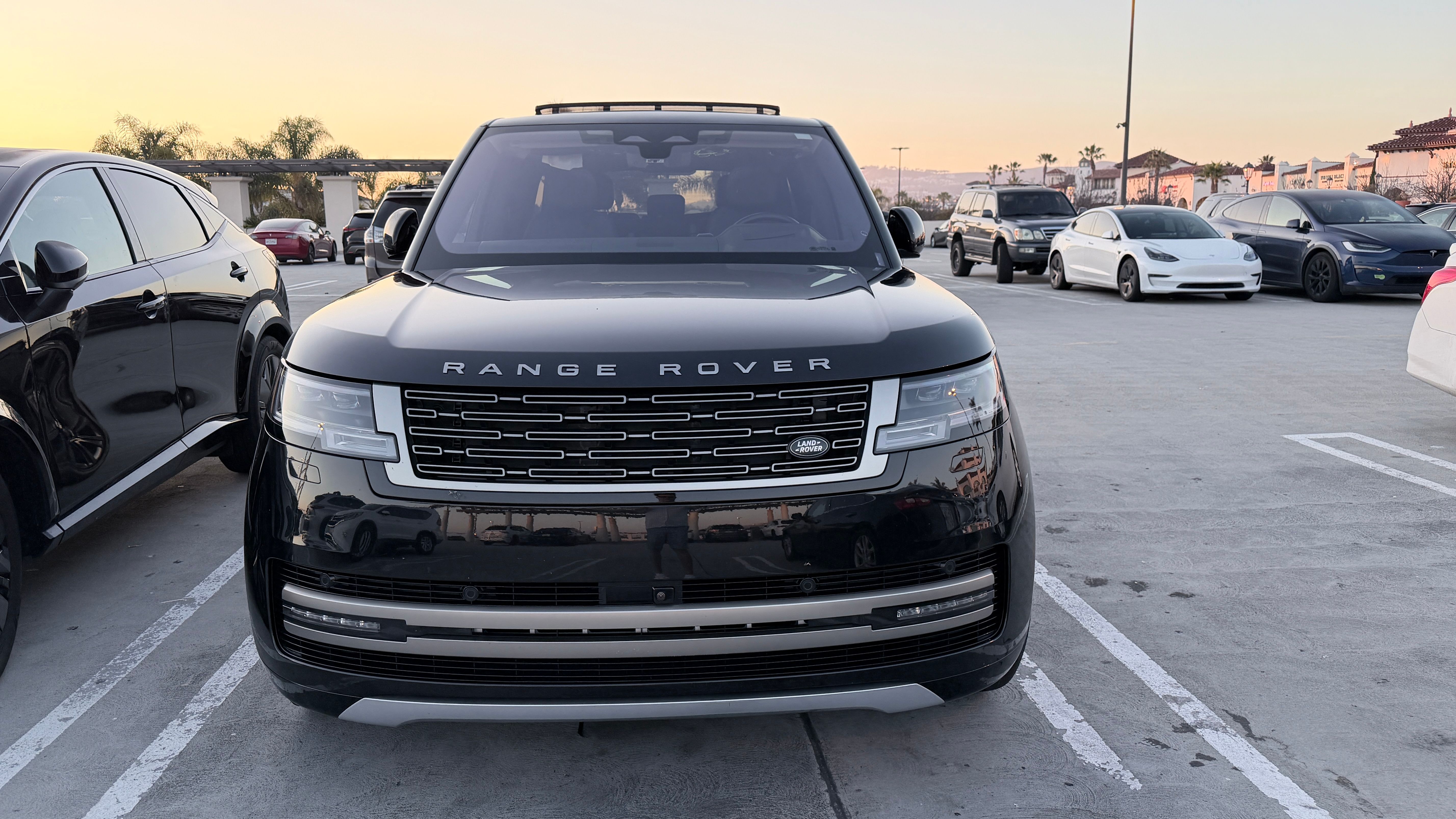 Used 2022 Land Rover Range Rover SE AWD/4WD image 6