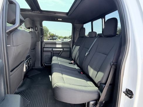Used 2016 Ford F150 XLT w/ Equipment Group 302A Luxury AWD/4WD image 8