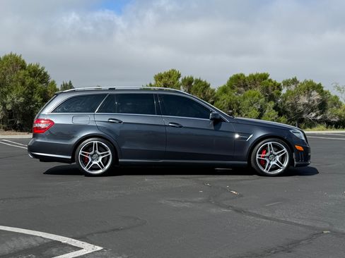 Used 2012 Mercedes-Benz E 63 AMG Wagon image 8