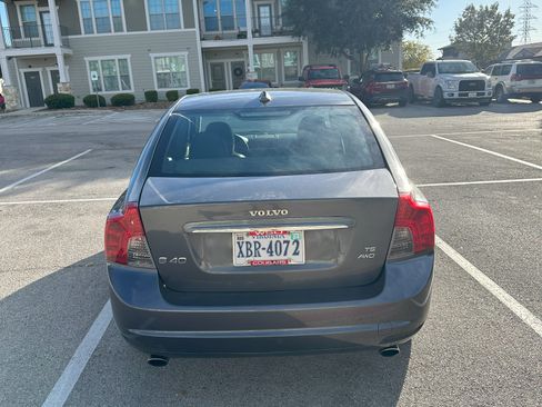 Used 2008 Volvo S40 T5 image 4