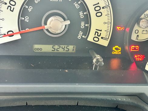 Used 2014 Toyota FJ Cruiser 4WD image 4