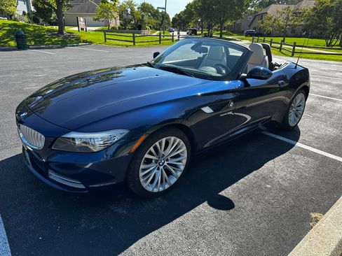 Used 2009 BMW Z4 sDrive35i RWD image 5