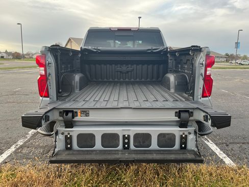 Used 2024 Chevrolet Silverado 1500 RST w/ Convenience Package II image 8