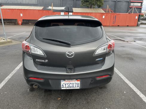 Used 2013 MAZDA MAZDA3 i Touring image 10