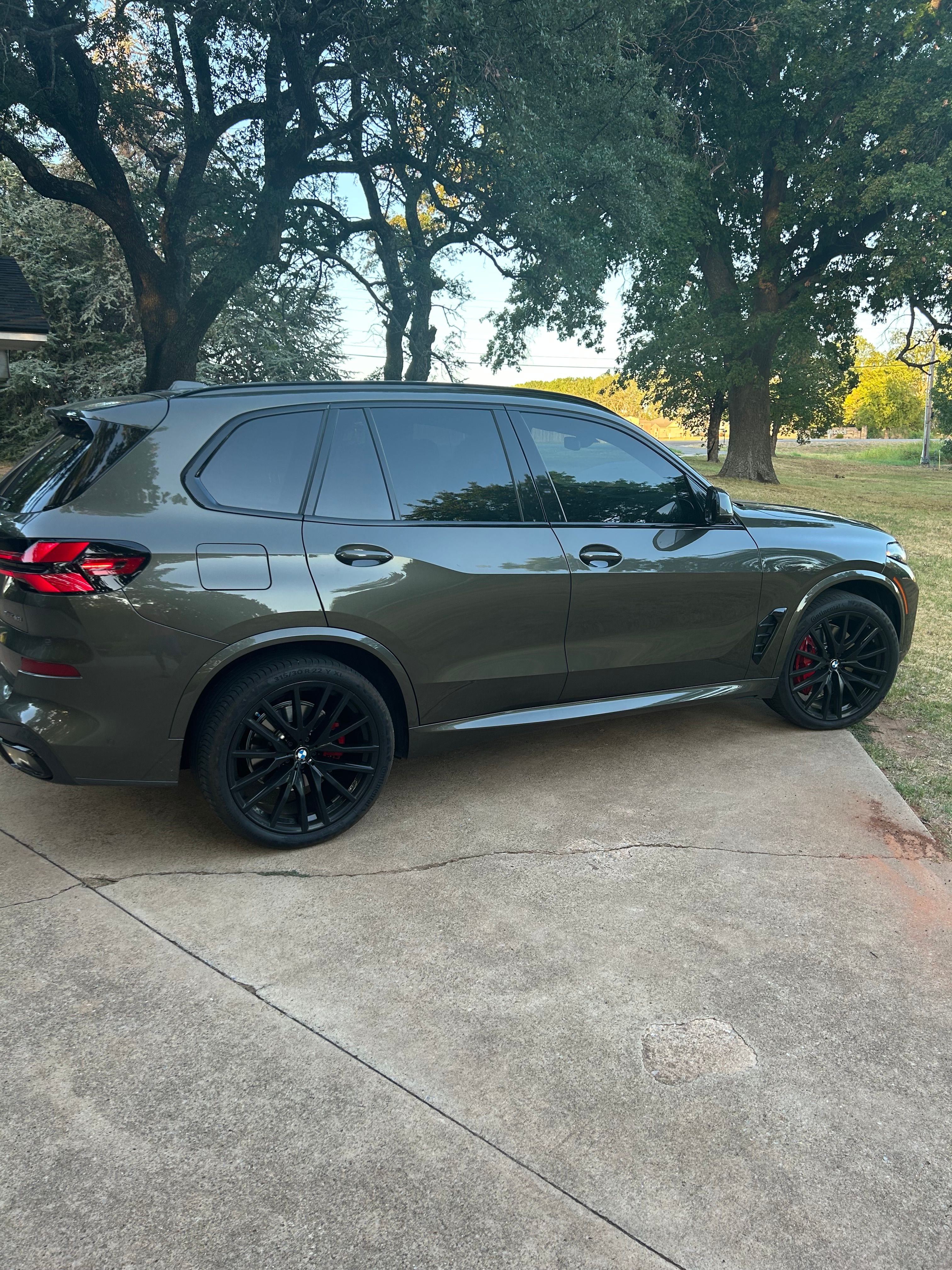 Used 2024 BMW X5 xDrive40i w/ Executive Package AWD/4WD image 10