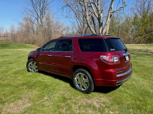 Used 2015 GMC Acadia Denali image 6
