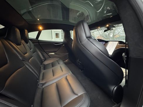 Used 2020 Tesla Model S Performance image 11