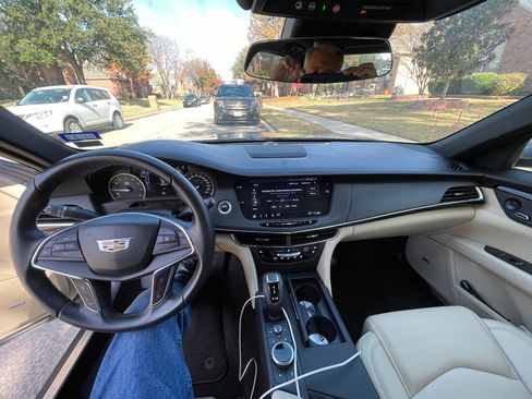 Used 2019 Cadillac CT6 Luxury w/ Driver Awareness Package image 10