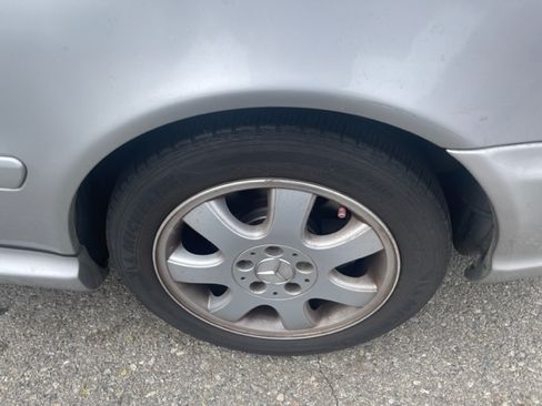 Used 2000 Mercedes-Benz CLK 430 Cabriolet image 12