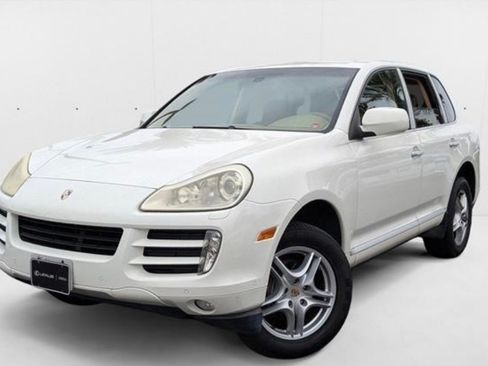 Used 2009 Porsche Cayenne AWD/4WD image 2
