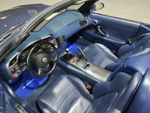 Used 2002 Honda S2000 Convertible 2D image 6