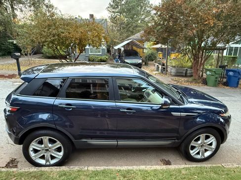 Used 2013 Land Rover Range Rover Evoque Pure Plus image 6