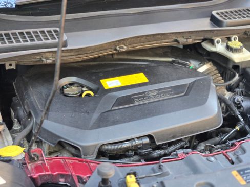 Used 2016 Ford Escape Titanium w/ Equipment Group 301A image 8