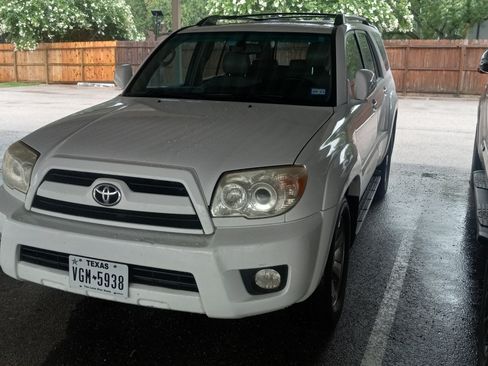 Used 2007 Toyota 4Runner Limited image 2