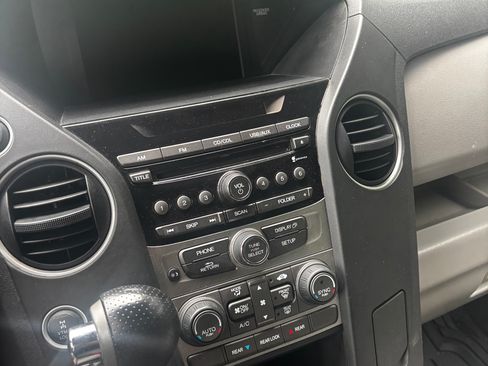 Used 2013 Honda Pilot LX image 9