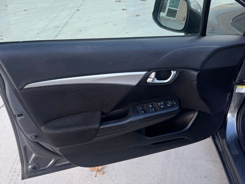 Used 2013 Honda Civic EX image 15