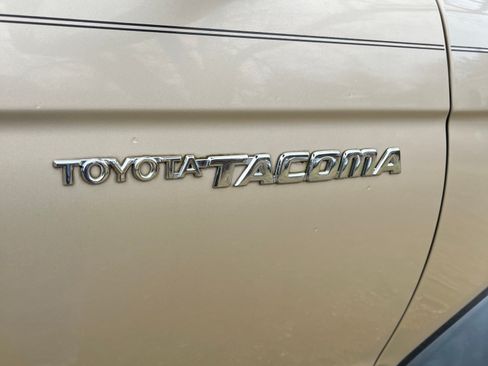 Used 2004 Toyota Tacoma 4x4 Double Cab image 23