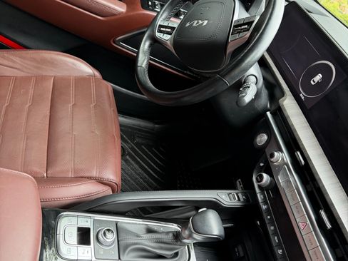 Used 2024 Kia Telluride SX Prestige AWD/4WD image 14