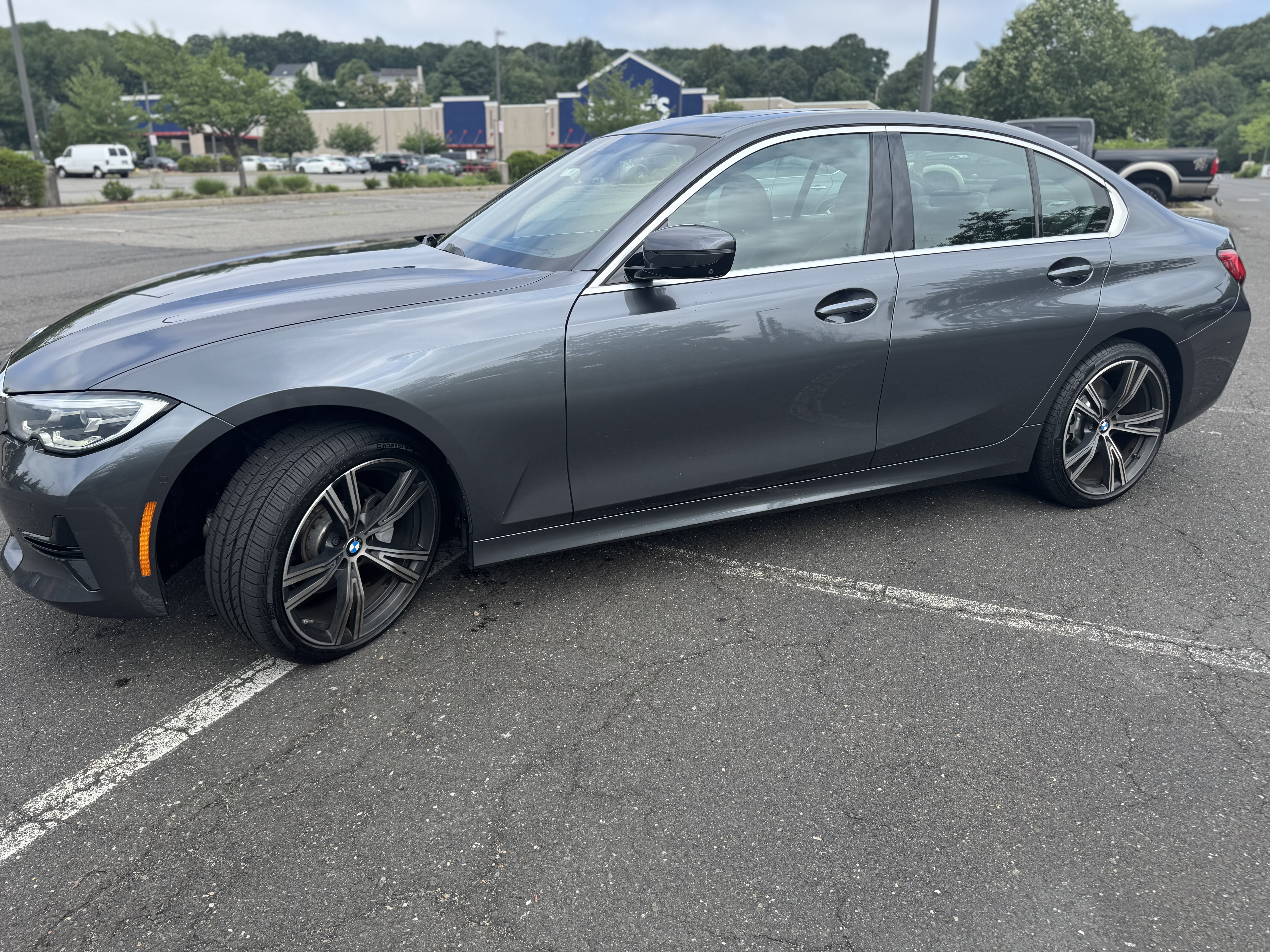 Used 2020 BMW 330i xDrive Sedan AWD/4WD image 1