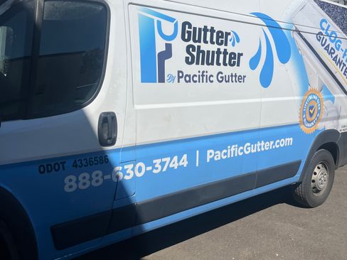 Used 2021 RAM ProMaster 2500 w/ Premium Appearance Group image 2