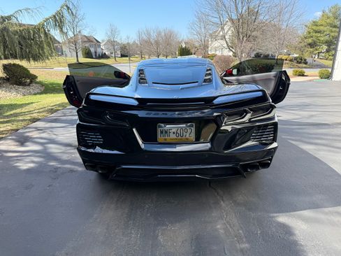 Used 2023 Chevrolet Corvette Stingray Coupe w/ Z51 Performance Package image 5