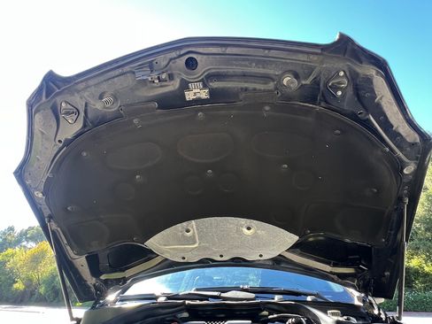 Used 2012 Mercedes-Benz C 250 Sedan image 23