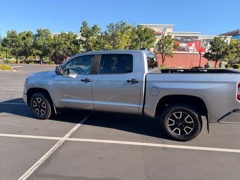 Used 2020 Toyota Tundra SR5 w/ TRD Off-Road Plus Package AWD/4WD image 8